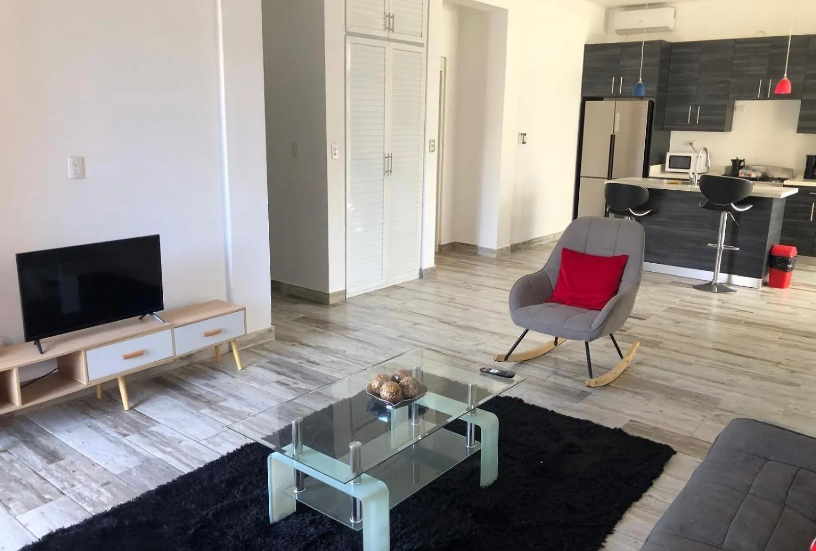 Centrally-Located Place In Cabarete Apartment